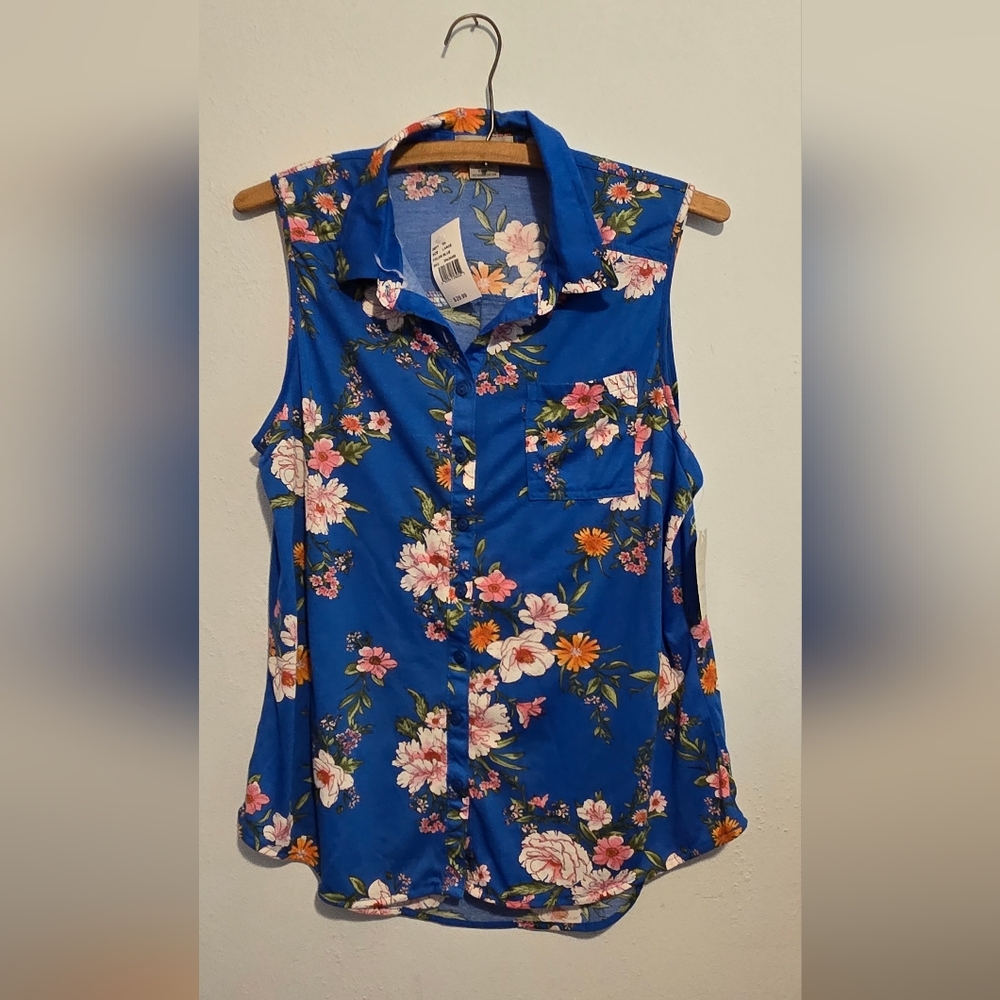 Blue Floral Button Down Top